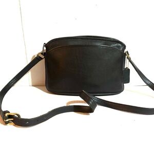 Coach vintage black leather crossbody handbag